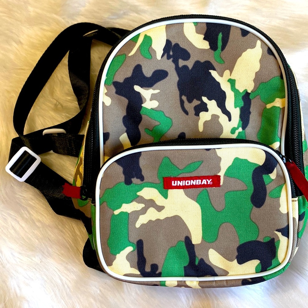 Unionbay Camouflage small backpack